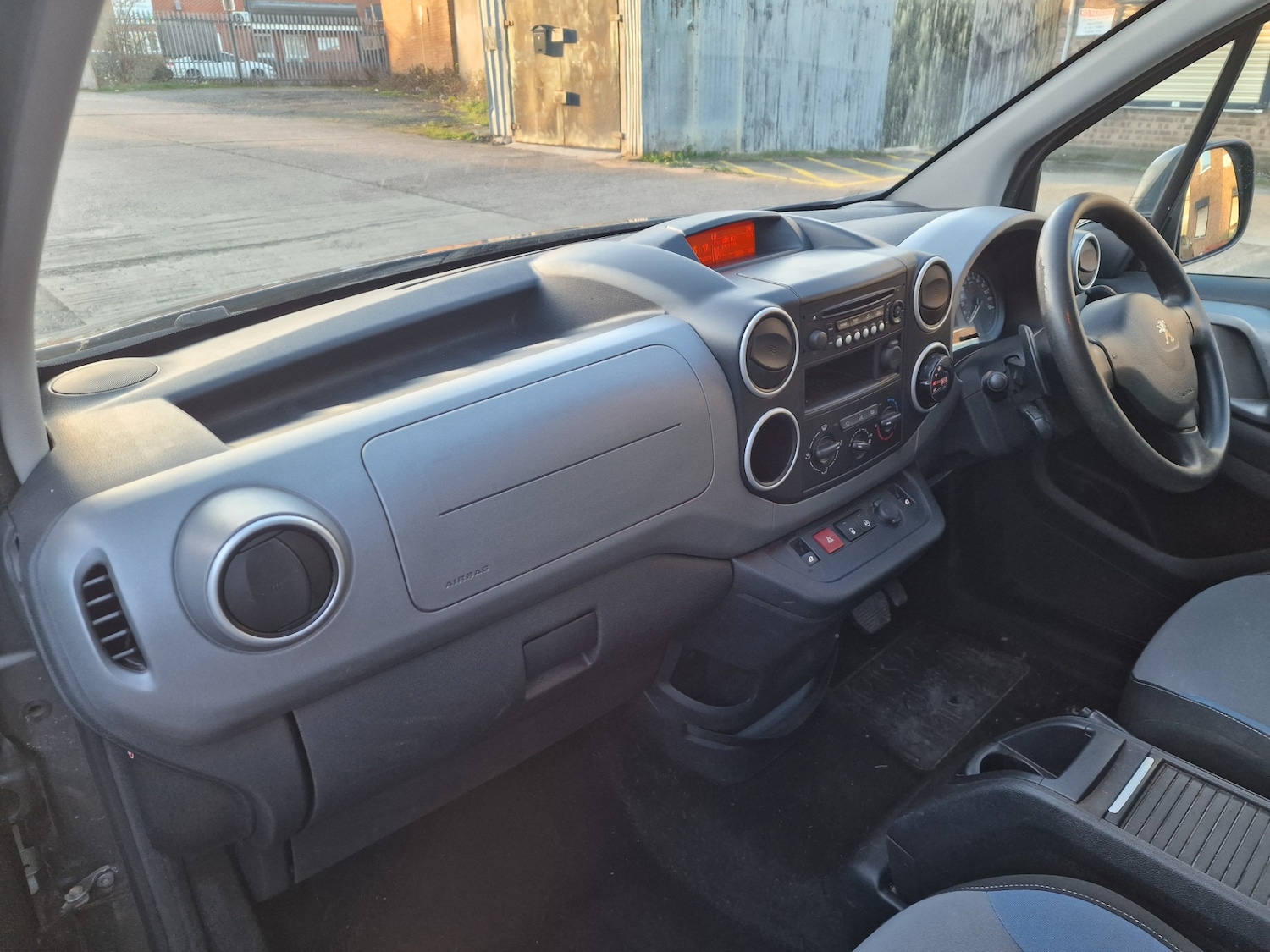 Used Peugeot Partner Tepee 2016 for sale - 77973114: Photo 13