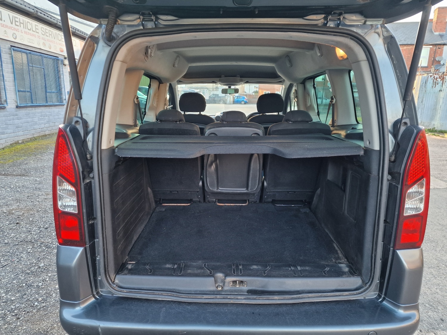 Used Peugeot Partner Tepee 2016 for sale - 77973114: Photo 8