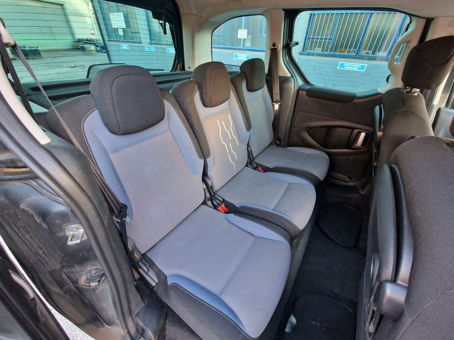 Used Peugeot Partner Tepee 2016 for sale - 77973114: Photo 9