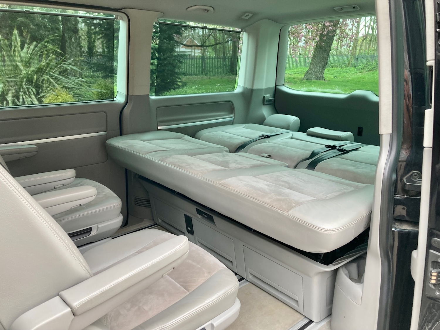 Used Volkswagen Caravelle 2013 for sale - 77934448: Photo 12