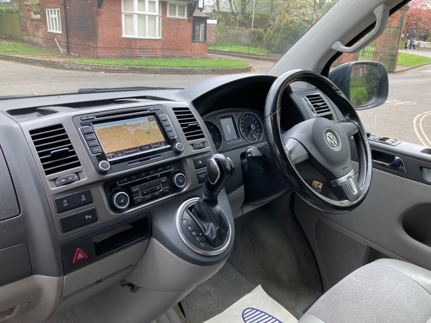 Used Volkswagen Caravelle 2013 for sale - 77934448: Photo 16