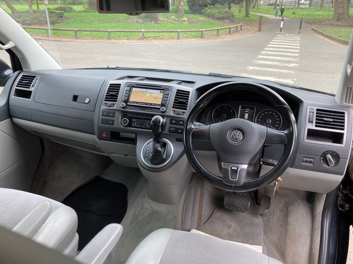 Used Volkswagen Caravelle 2013 for sale - 77934448: Photo 17