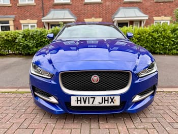 Used Jaguar XE 2017 for sale - 79815320: Photo