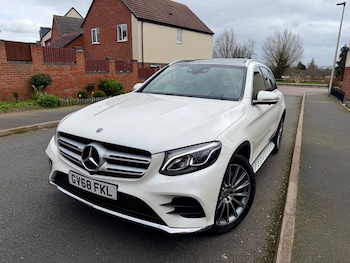 Used Mercedes-Benz GLC 2019 for sale - 77989183: Photo