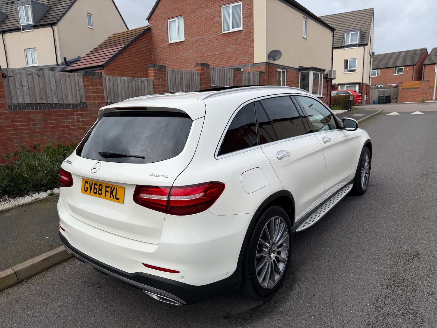 Used Mercedes-Benz GLC 2019 for sale - 77989183: Photo 6
