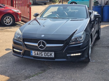 Used Mercedes-Benz SLK 2015 for sale - 79491522: Photo