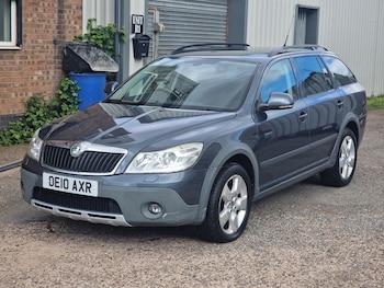 Used Skoda Octavia 2010 for sale - 78387809: Photo
