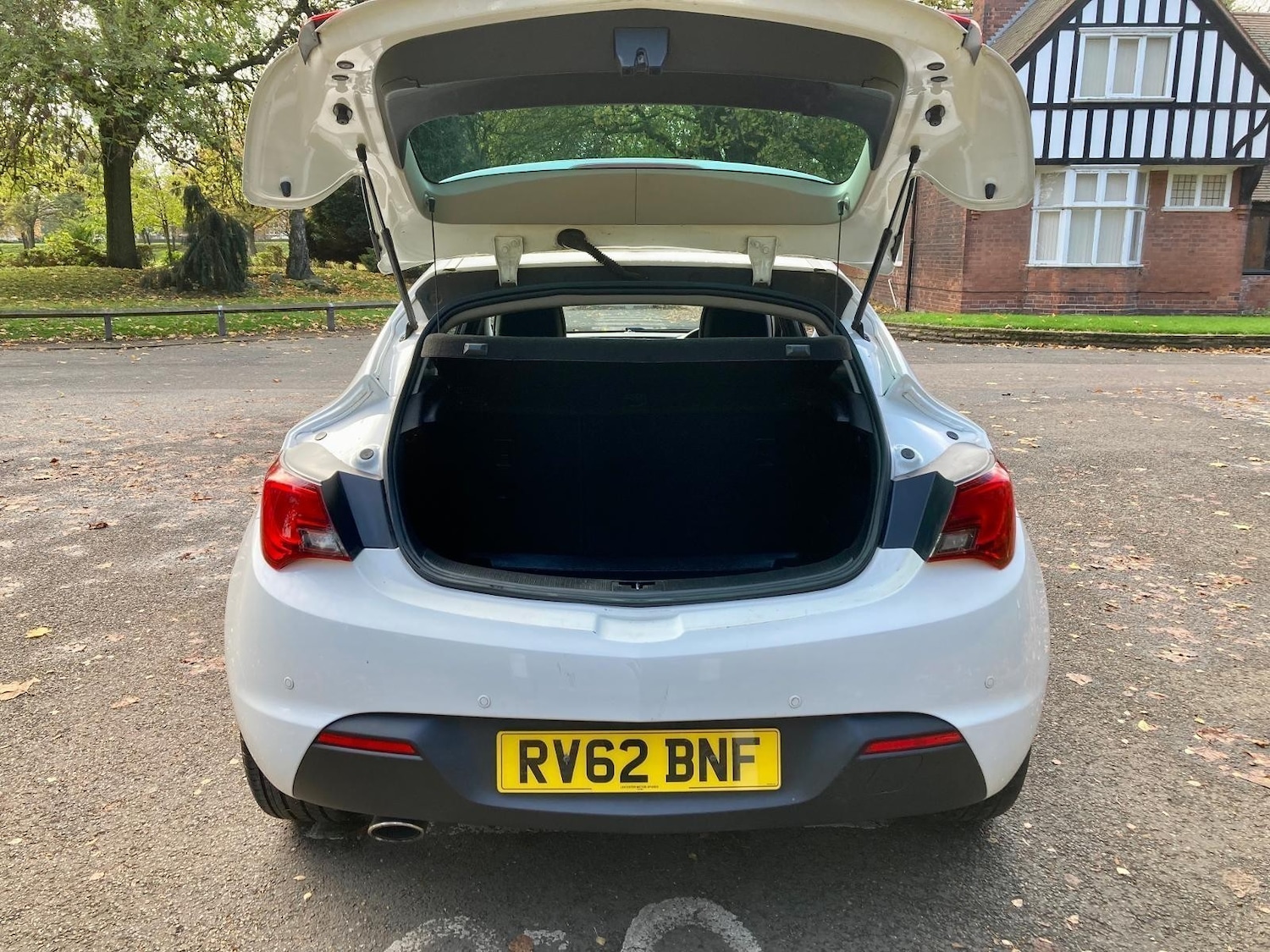 Used Vauxhall Astra GTC 2012 for sale - 77934428: Photo 7