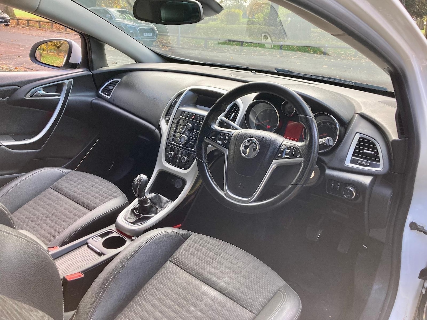 Used Vauxhall Astra GTC 2012 for sale - 77934428: Photo 8