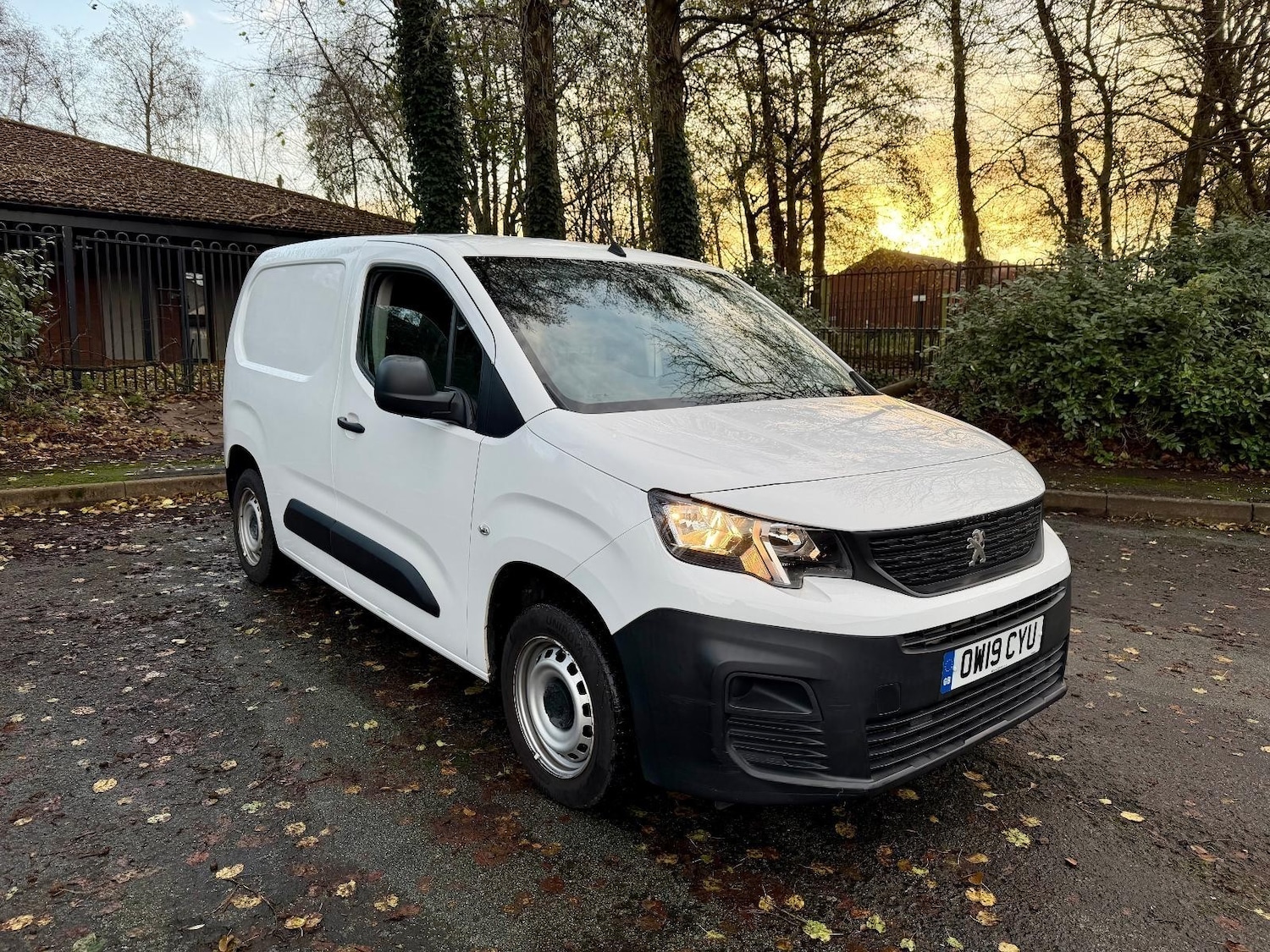 Used Peugeot Partner 2019 for sale - 77934450: Photo 3