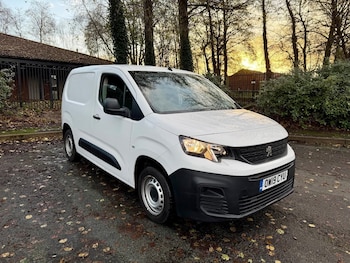 Used Peugeot Partner 2019 for sale - 77934450: Photo