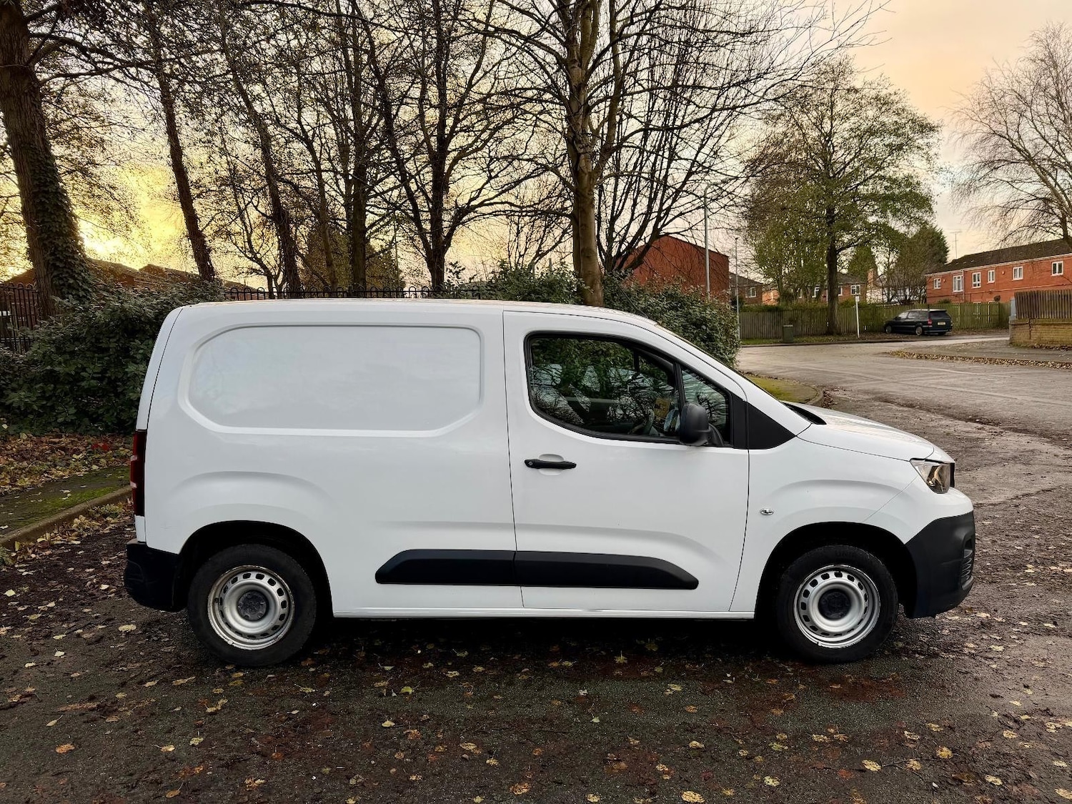 Used Peugeot Partner 2019 for sale - 77934450: Photo 4