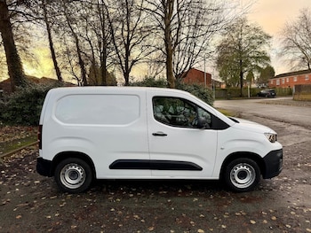 Used Peugeot Partner 2019 for sale - 77934450: Photo