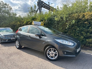 Used Ford Fiesta 2016 for sale - 75449211: Photo