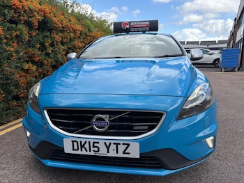 Used Volvo V40 2015 for sale - 75732417: Photo