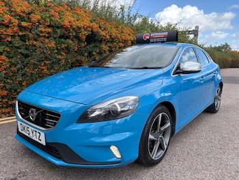 Used Volvo V40 2015 for sale - 75732417: Photo