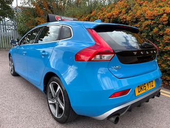 Used Volvo V40 2015 for sale - 75732417: Photo