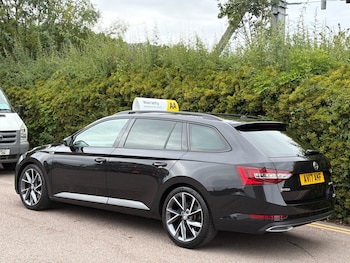 Used Skoda Superb 2017 for sale - 75351803: Photo
