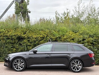 Used Skoda Superb 2017 for sale - 75351803: Photo
