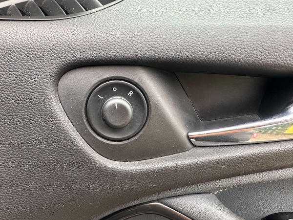 Used Vauxhall Zafira Tourer 2013 for sale - 75551617: Photo 10