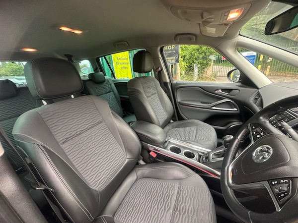 Used Vauxhall Zafira Tourer 2013 for sale - 75551617: Photo 13