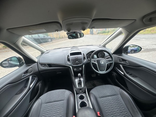 Used Vauxhall Zafira Tourer 2013 for sale - 75551617: Photo 21