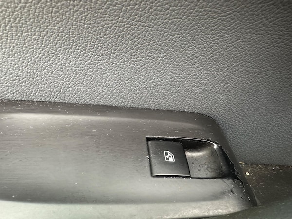 Used Vauxhall Zafira Tourer 2013 for sale - 75551617: Photo 27