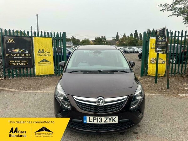 Used Vauxhall Zafira Tourer 2013 for sale - 75551617: Photo 2