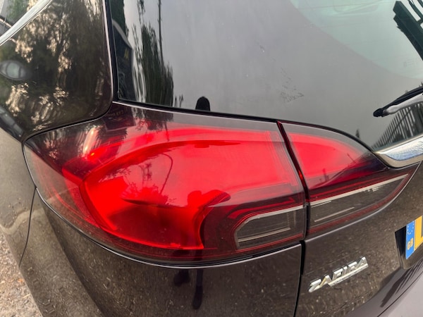 Used Vauxhall Zafira Tourer 2013 for sale - 75551617: Photo 32