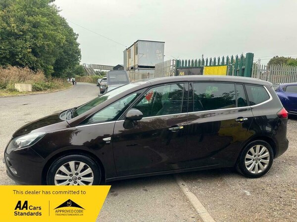 Used Vauxhall Zafira Tourer 2013 for sale - 75551617: Photo 4