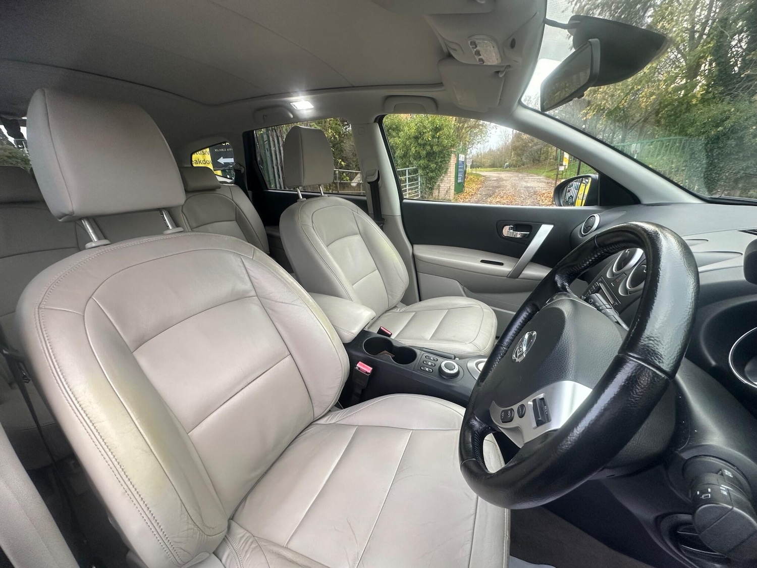 Used Nissan Qashqai+2 2012 for sale - 76549680: Photo 13