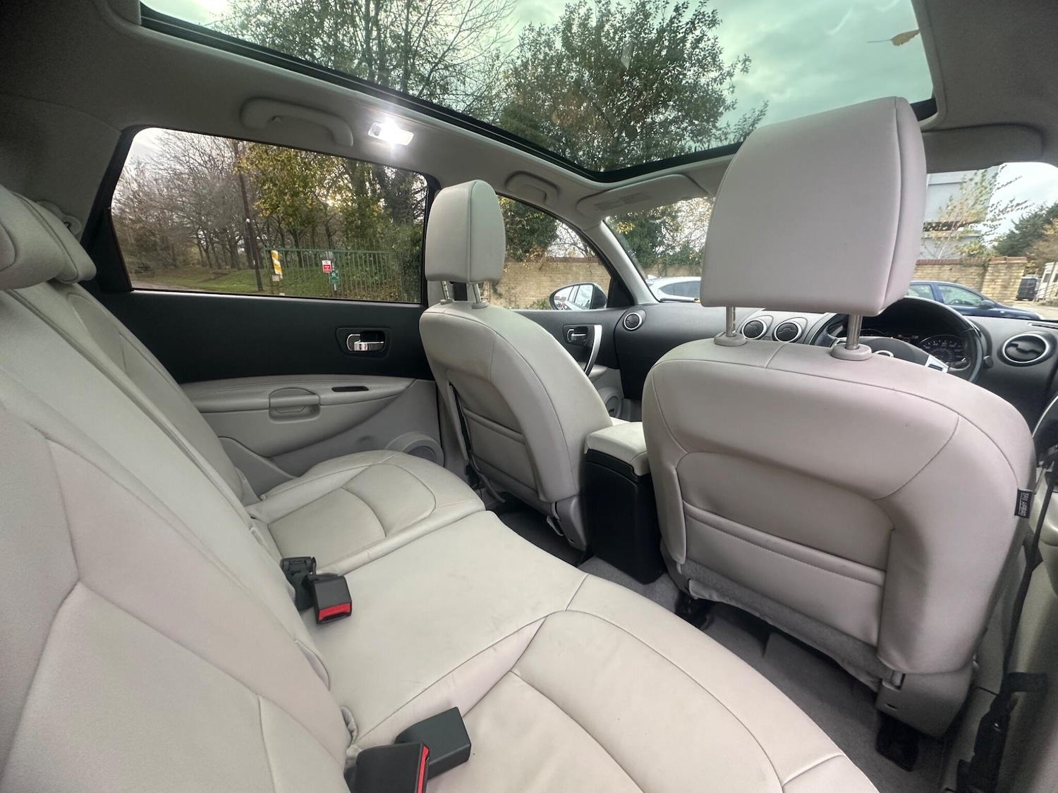 Used Nissan Qashqai+2 2012 for sale - 76549680: Photo 16