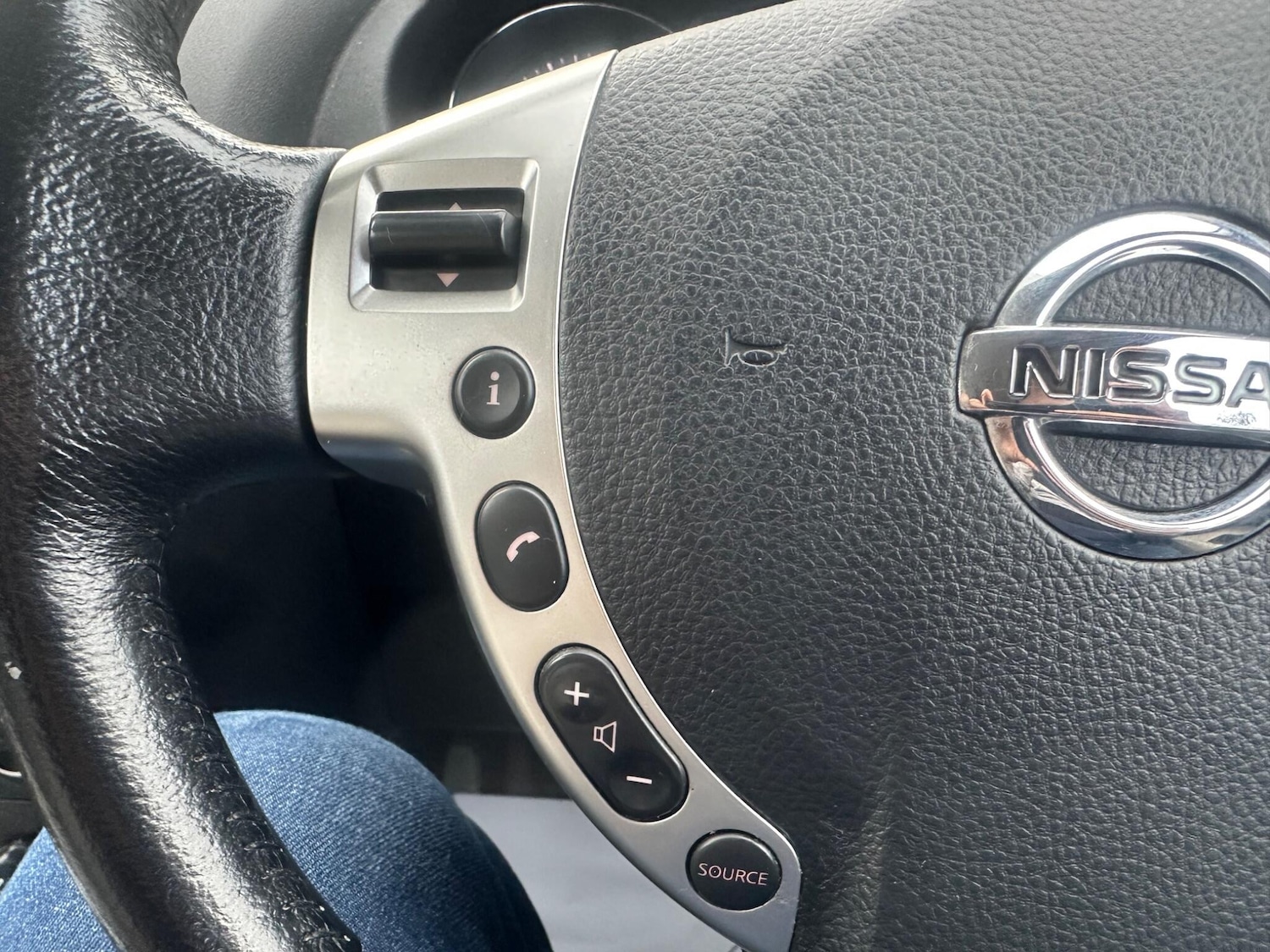 Used Nissan Qashqai+2 2012 for sale - 76549680: Photo 26