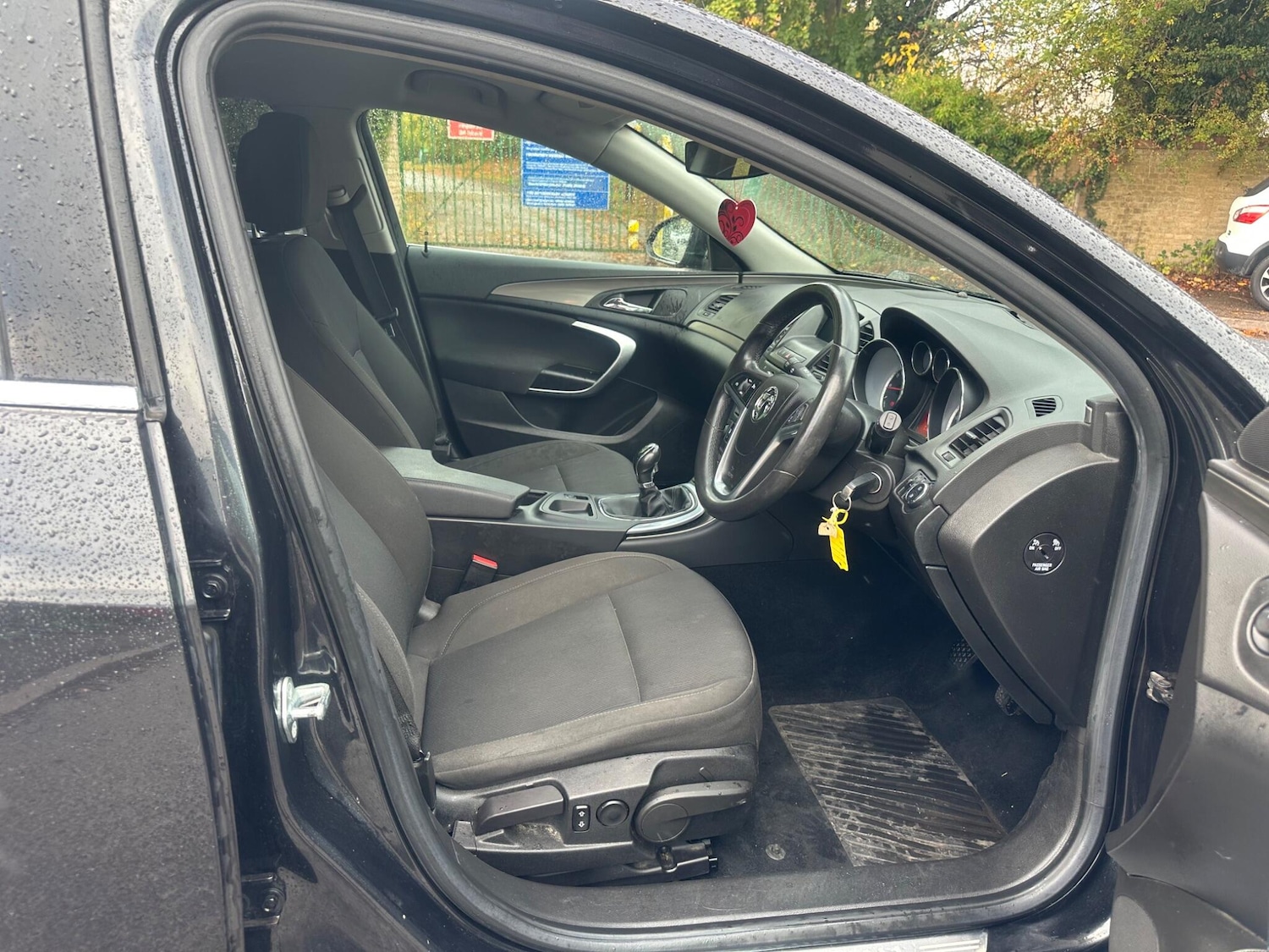 Used Vauxhall Insignia 2010 for sale - 76326998: Photo 11