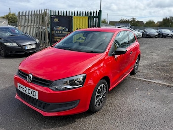 Used Volkswagen Polo 2012 for sale - 75781330: Photo