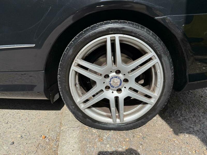 Used Mercedes-Benz E Class 2011 for sale - 75552999: Photo 52