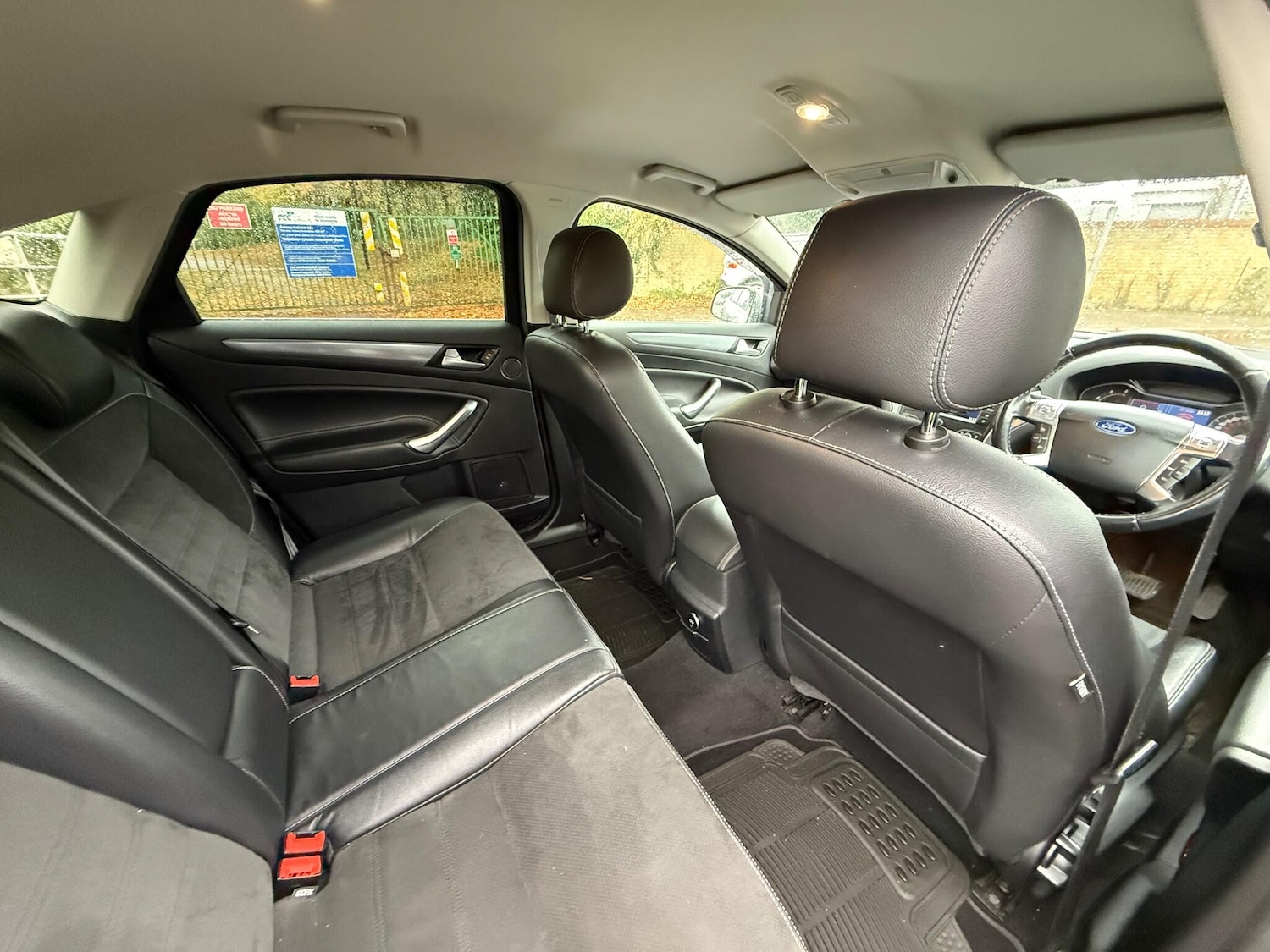 Used Ford Mondeo 2014 for sale - 76314967: Photo 27