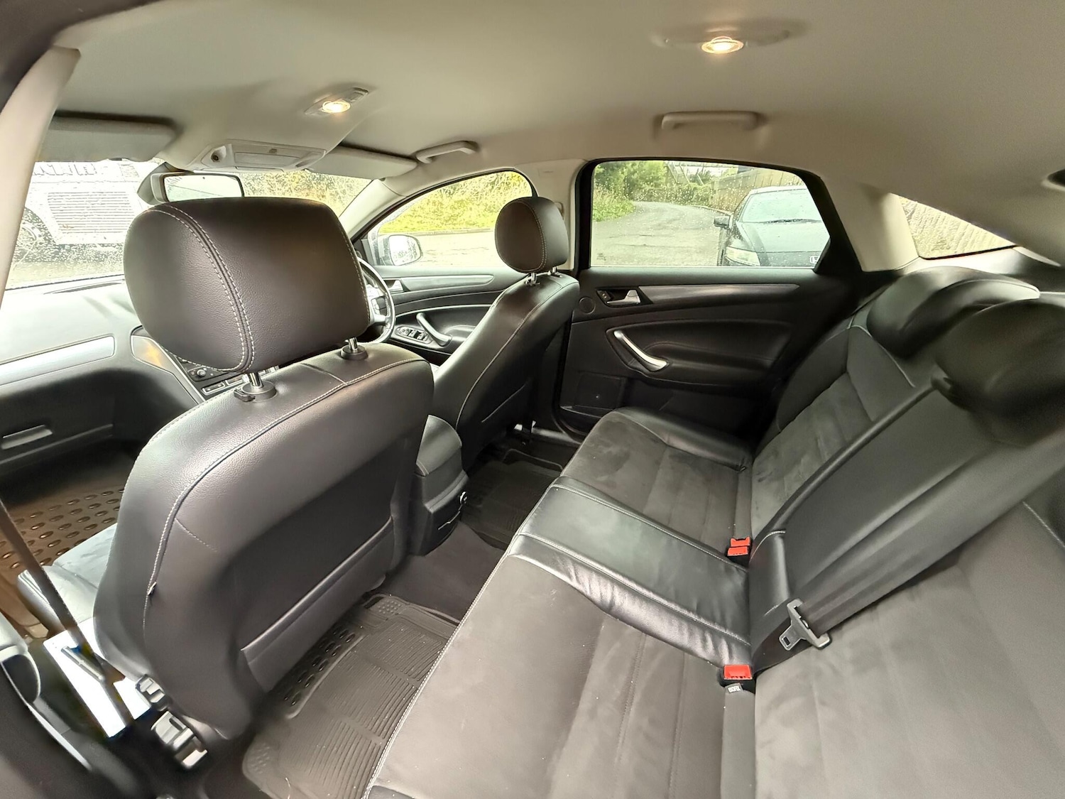 Used Ford Mondeo 2014 for sale - 76314967: Photo 29