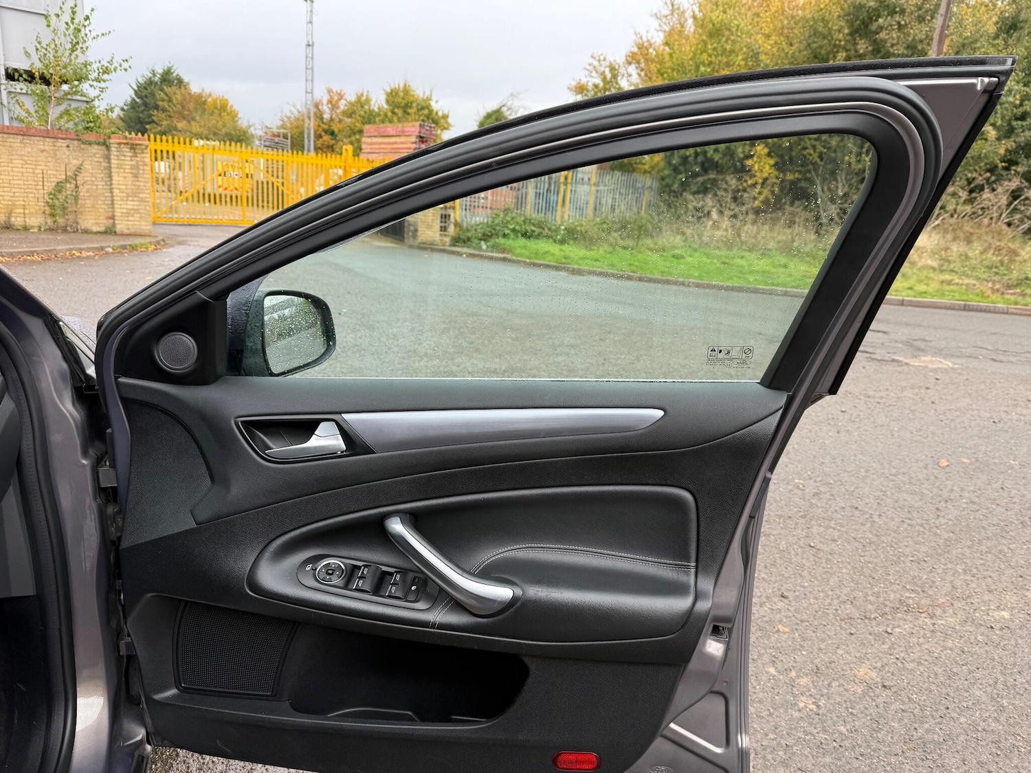 Used Ford Mondeo 2014 for sale - 76314967: Photo 7