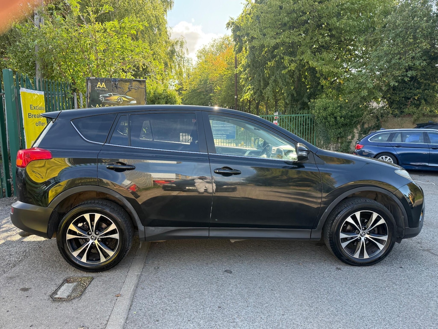 Used Toyota RAV4 2014 for sale - 76042684: Photo 10