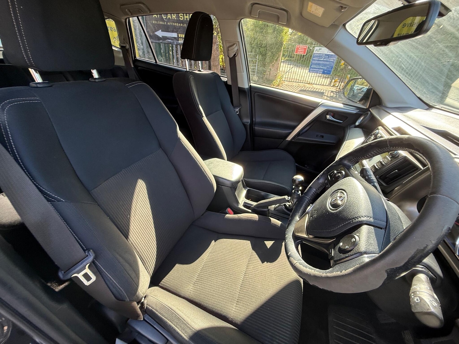 Used Toyota RAV4 2014 for sale - 76042684: Photo 12
