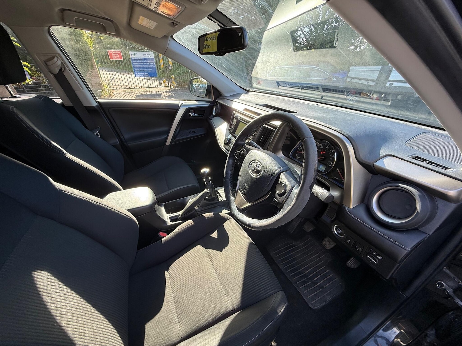 Used Toyota RAV4 2014 for sale - 76042684: Photo 13