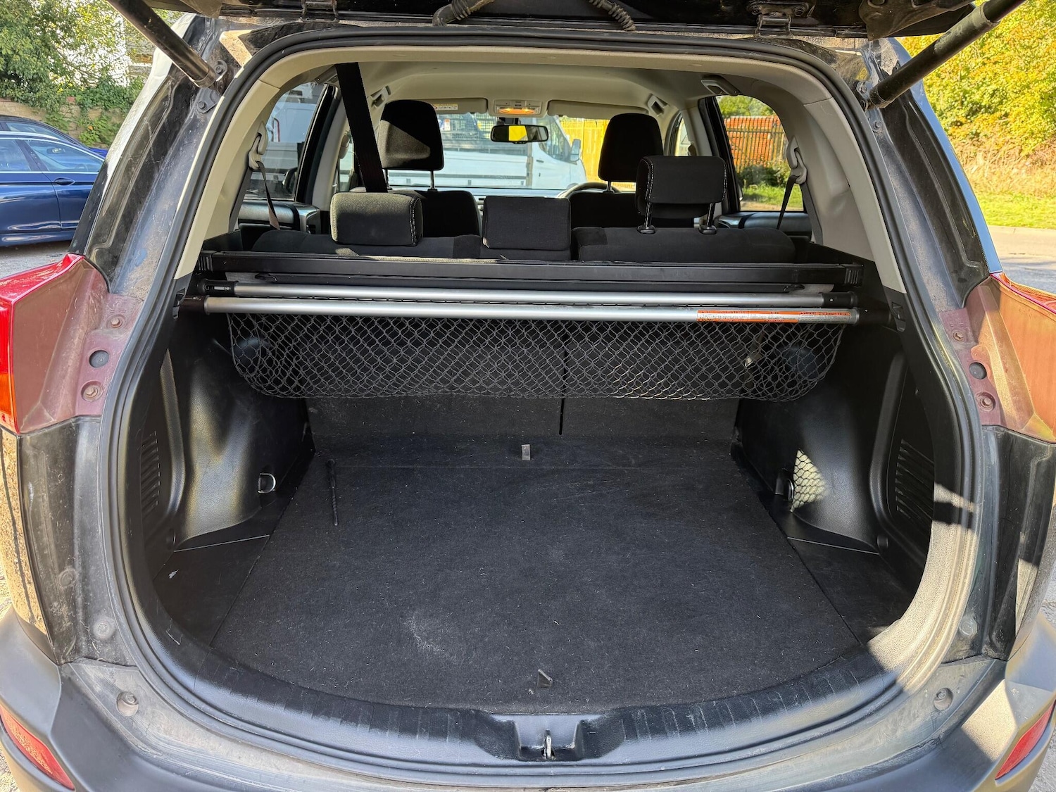 Used Toyota RAV4 2014 for sale - 76042684: Photo 26