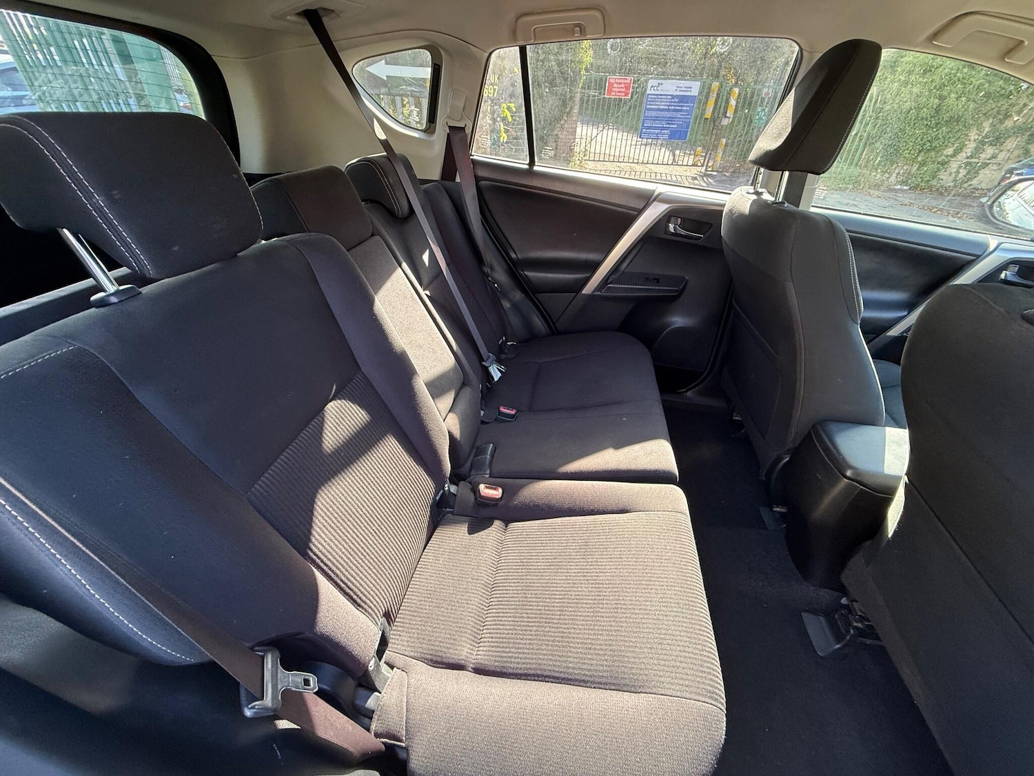 Used Toyota RAV4 2014 for sale - 76042684: Photo 27