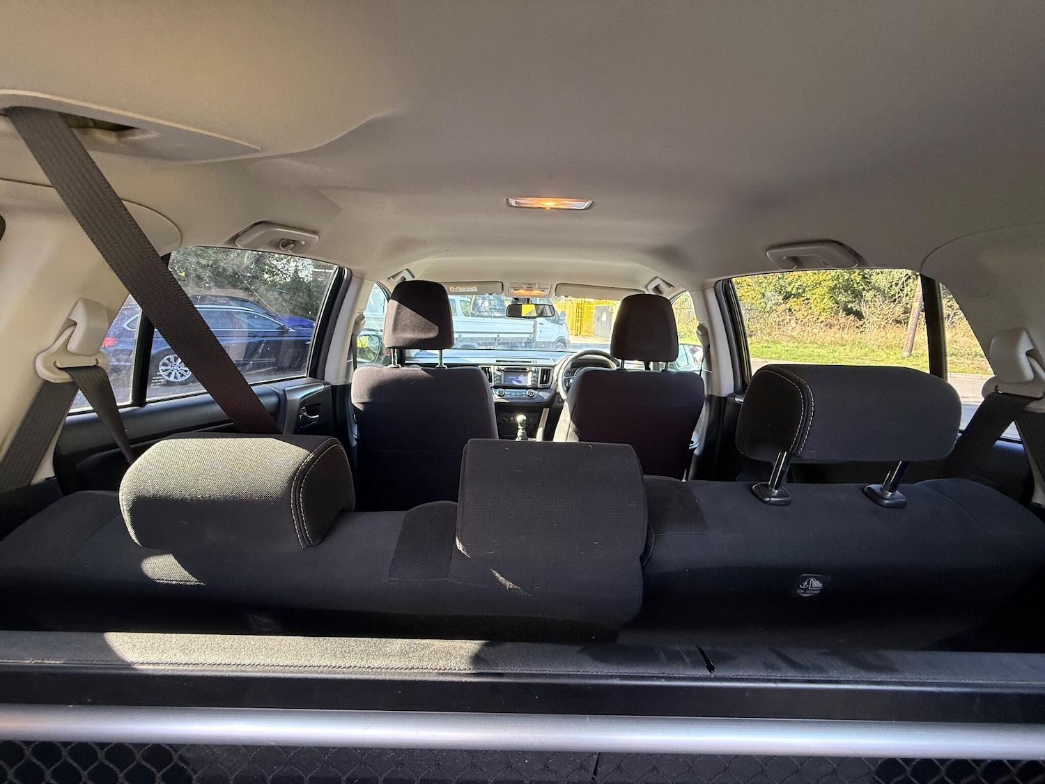 Used Toyota RAV4 2014 for sale - 76042684: Photo 31