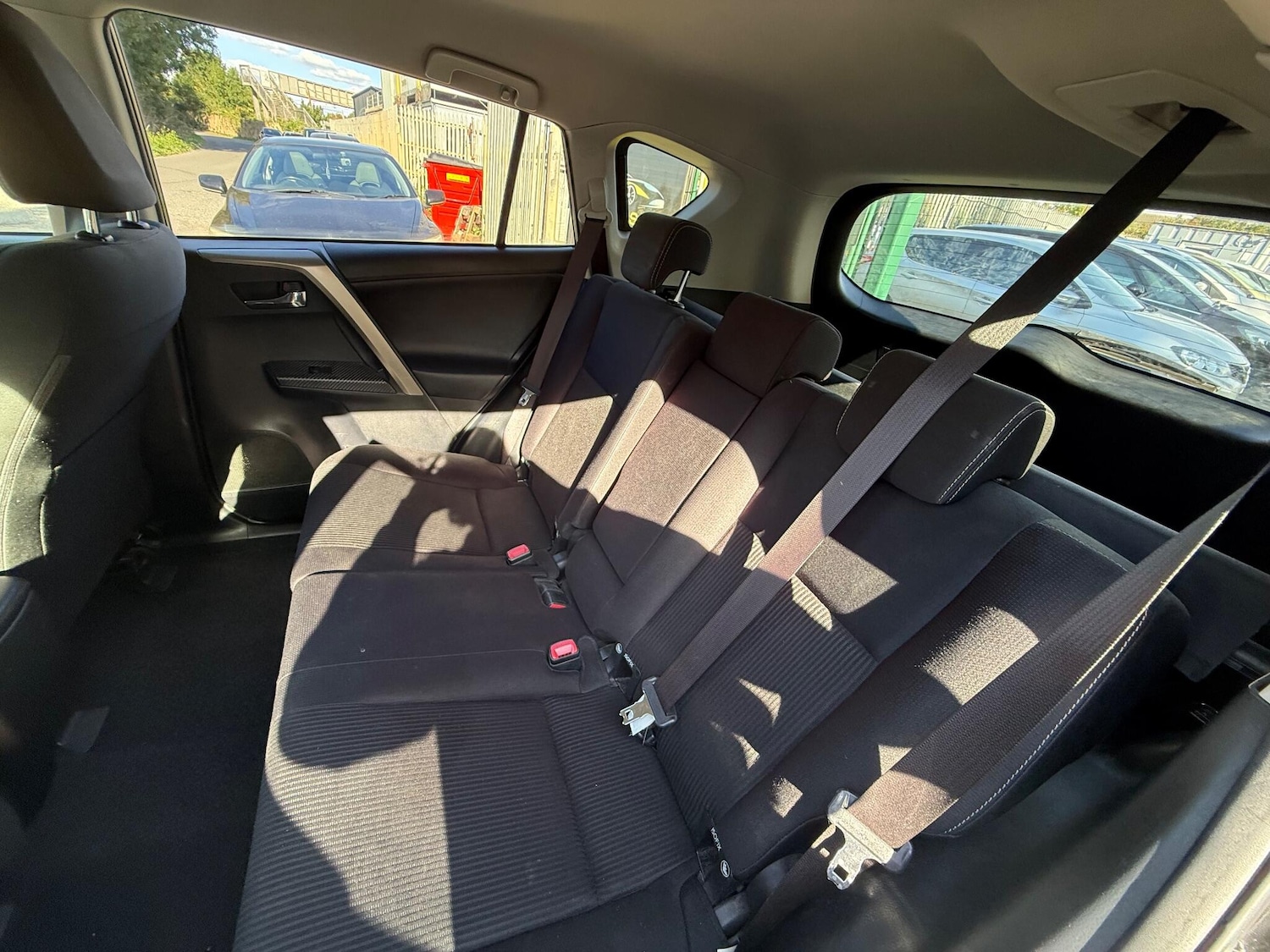 Used Toyota RAV4 2014 for sale - 76042684: Photo 33