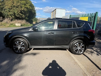 Used Toyota RAV4 2014 for sale - 76042684: Photo 4