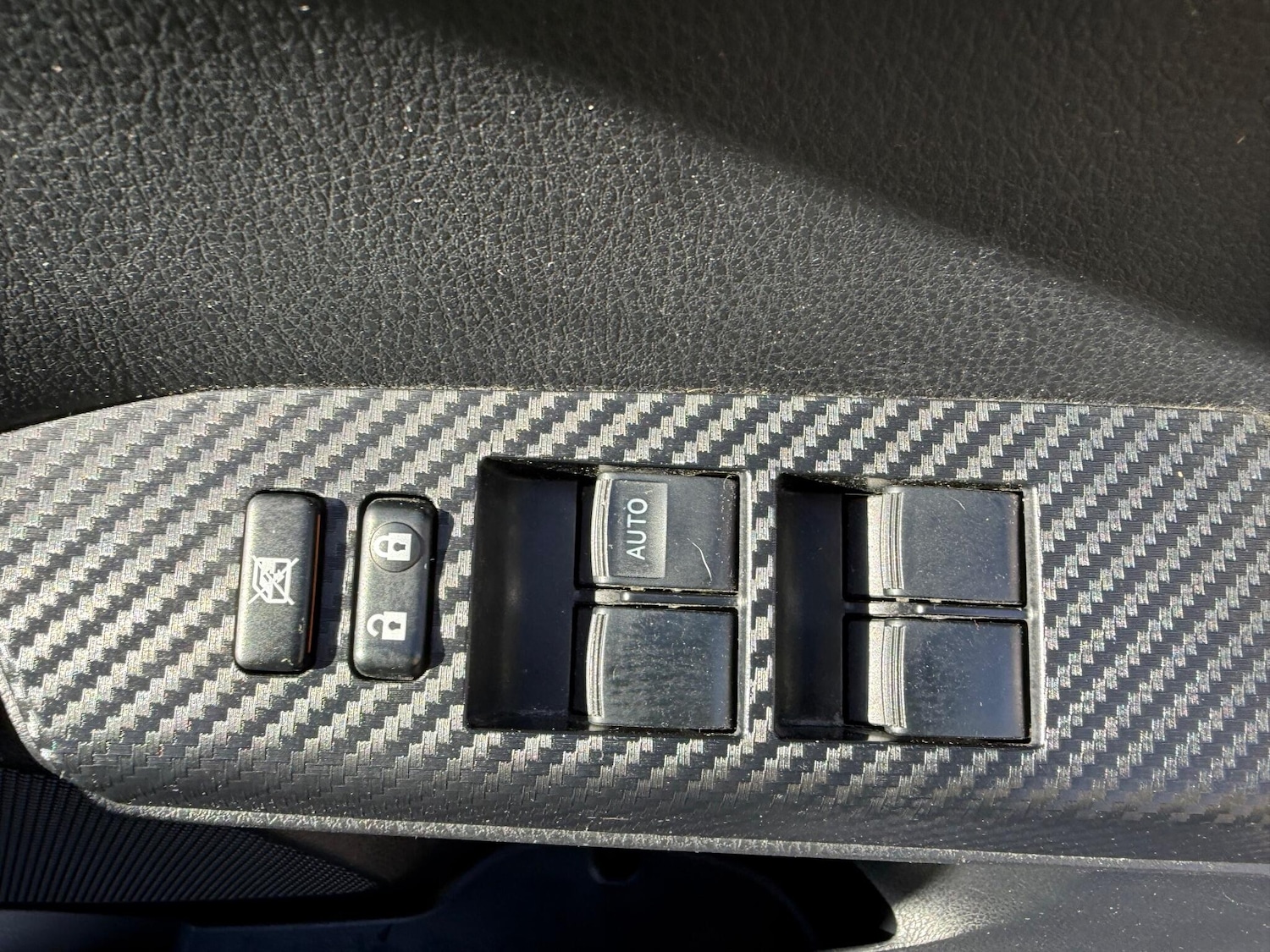 Used Toyota RAV4 2014 for sale - 76042684: Photo 8