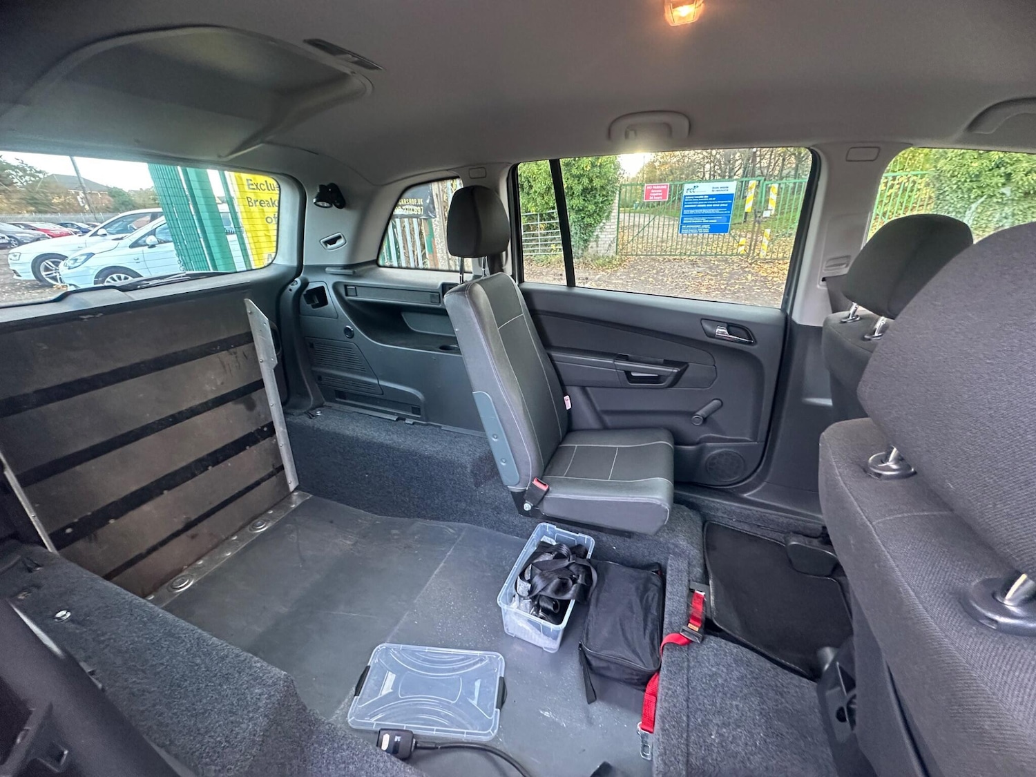 Used Vauxhall Zafira 2011 for sale - 76522300: Photo 15