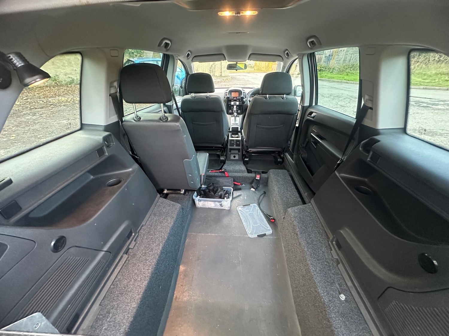 Used Vauxhall Zafira 2011 for sale - 76522300: Photo 16